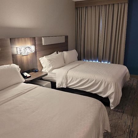 Holiday Inn Express Hotel & Suites Starkville, An Ihg Hotel Kültér fotó
