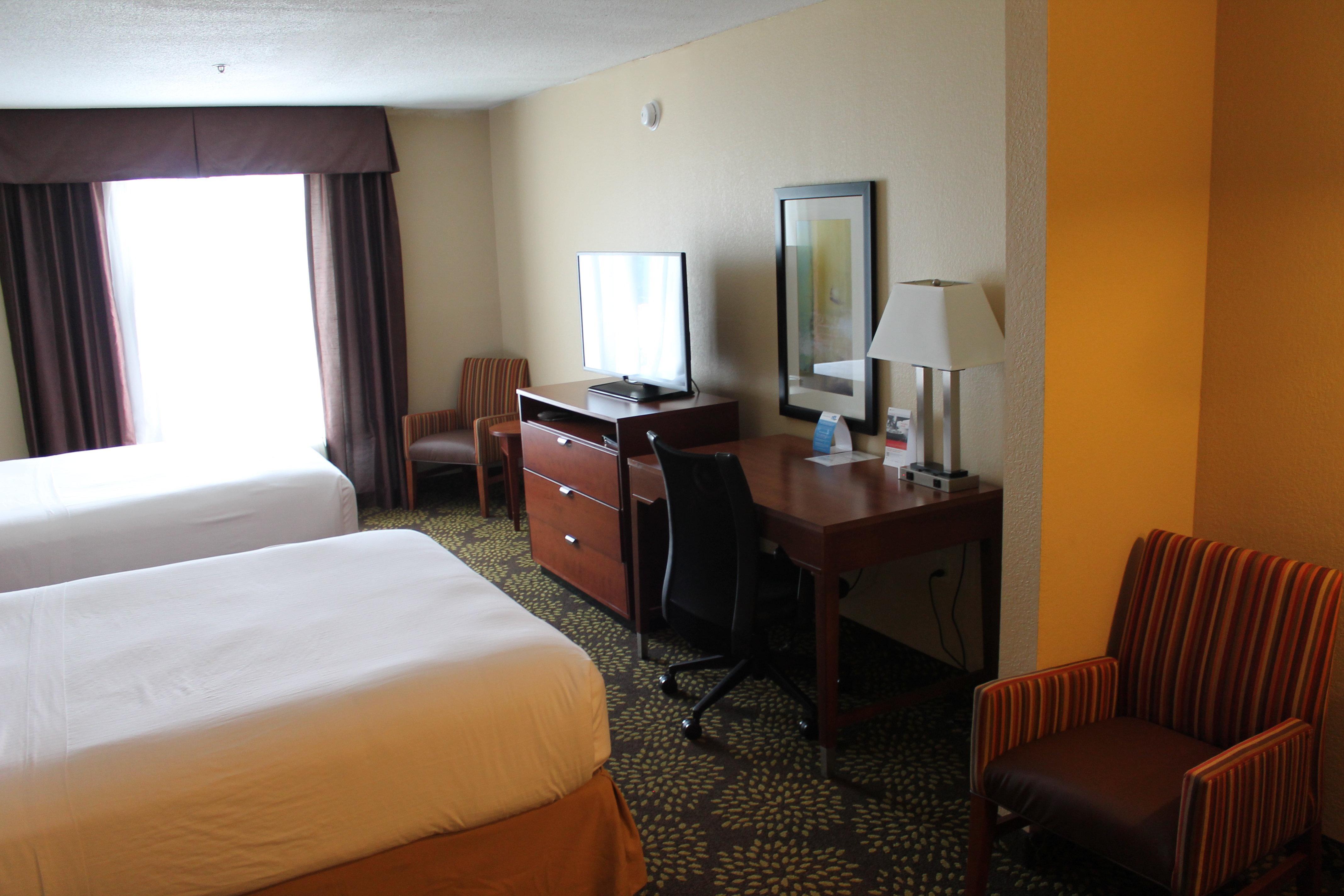 Holiday Inn Express Hotel & Suites Starkville, An Ihg Hotel Kültér fotó
