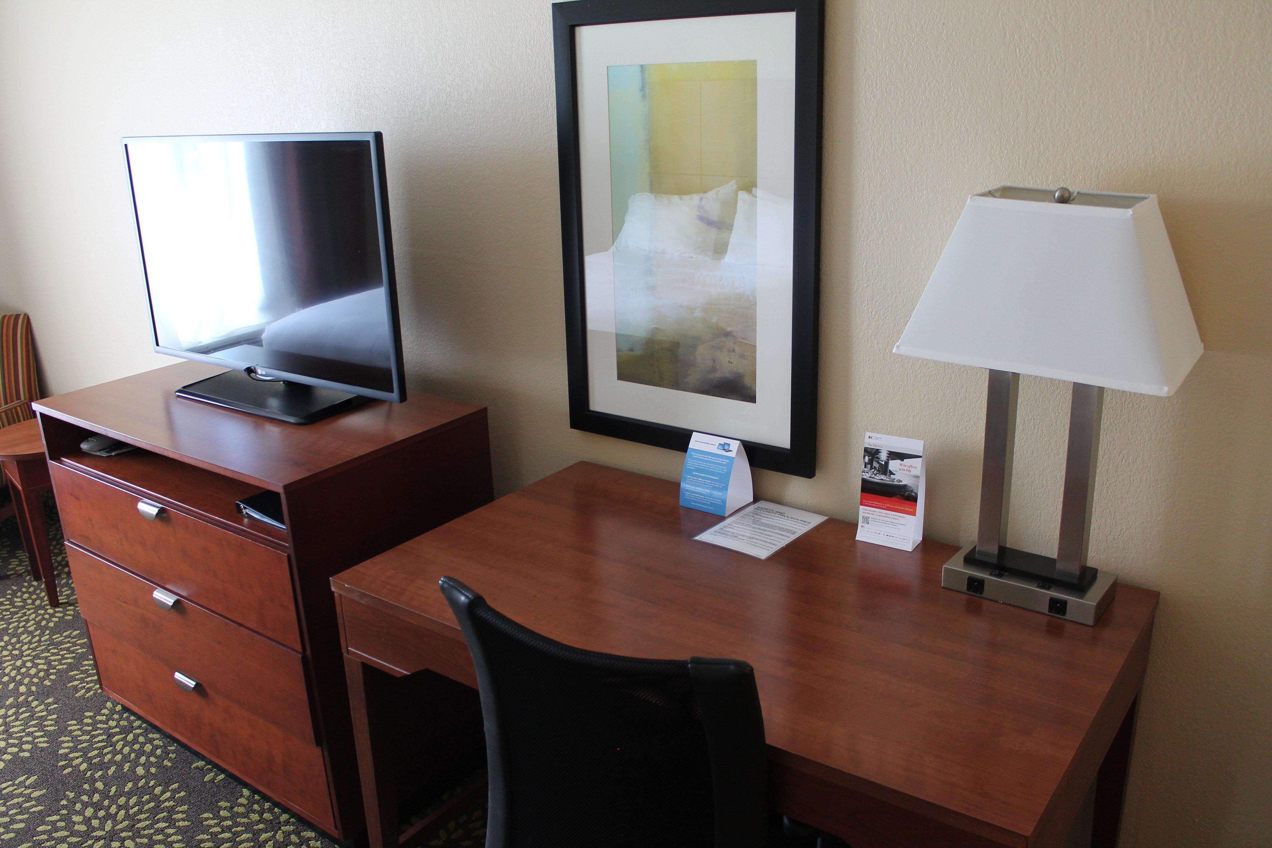 Holiday Inn Express Hotel & Suites Starkville, An Ihg Hotel Kültér fotó