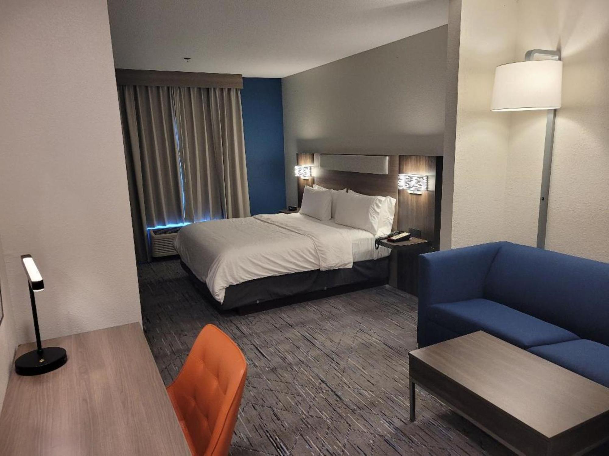 Holiday Inn Express Hotel & Suites Starkville, An Ihg Hotel Kültér fotó